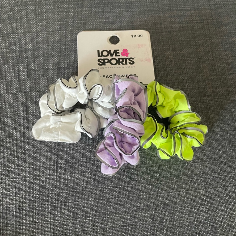 Hair tie
